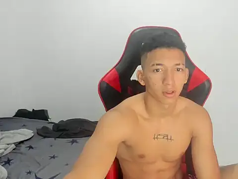 Snapshot of JuanchiT66 chatting on January 11, 2026, 4:50 am JuanchiT66 online show from January 11, 2026, 4:50 am