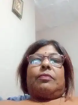 mileesha online show from November 28, 2025, 6:43 pm