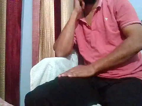 Snapshot of creativecommin chatting on October 26, 2025, 6:47 pm creativecommin online show from October 26, 2025, 6:47 pm