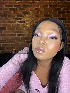 Snapshot of BaddestAss22 chatting on February 17, 2026, 2:30 am BaddestAss22 online show from February 17, 2026, 2:30 am