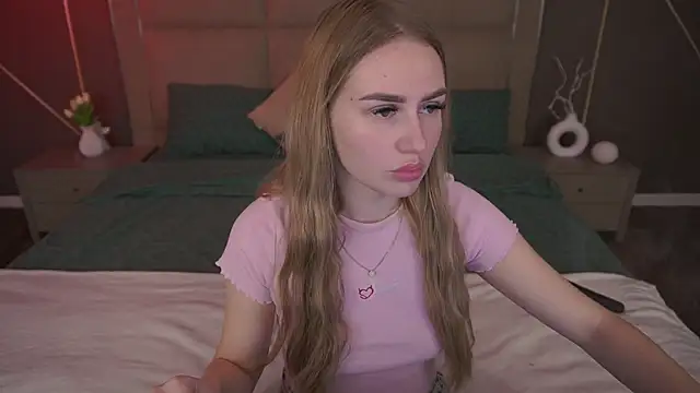 GabriellaJass online show from November 9, 2025, 6:44 am