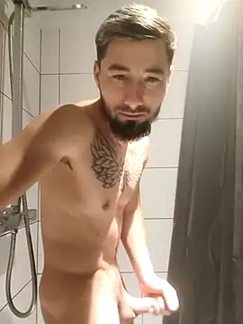 Snapshot of Negrila25 chatting on February 16, 2026, 2:35 pm Negrila25 online show from February 16, 2026, 2:35 pm