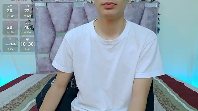 Snapshot of lana_and_liam_ chatting on October 20, 2025, 10:27 am lana and liam online show from October 20, 2025, 10:27 am