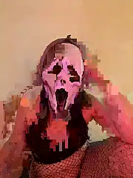 Snapshot of PatryO99 chatting on October 27, 2025, 10:25 pm PatryO99 online show from October 27, 2025, 10:25 pm