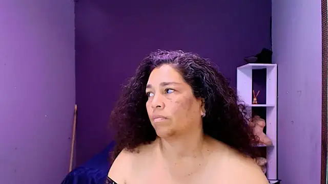 Snapshot of NinaBlazee chatting on October 9, 2025, 7:23 pm NinaBlazee online show from October 9, 2025, 7:23 pm