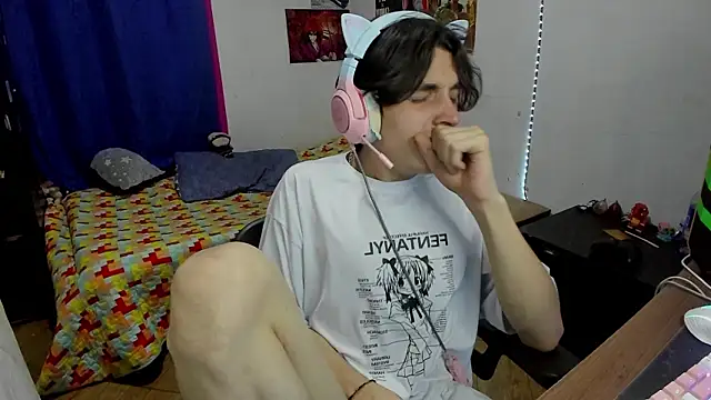 Snapshot of golden_ryyan chatting on February 5, 2026, 5:56 am golden ryyan online show from February 5, 2026, 5:56 am