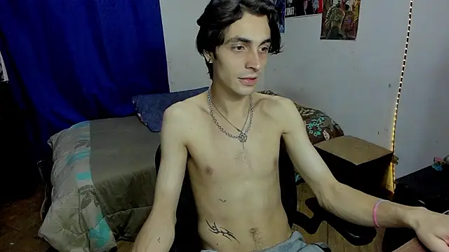 Snapshot of golden_ryyan chatting on February 23, 2026, 2:20 am golden ryyan online show from February 23, 2026, 2:20 am