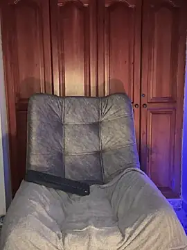 KaditaNavarro online show from February 9, 2026, 11:53 pm