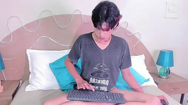 Snapshot of Dan_Copers chatting on December 16, 2025, 1:10 am Dan Copers online show from December 16, 2025, 1:10 am