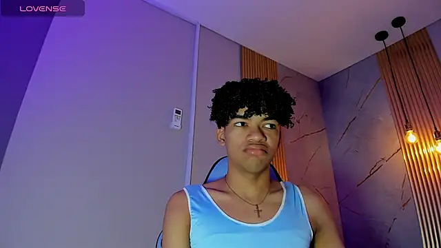 Ivone Rose  online show from November 19, 2025, 12:16 pm