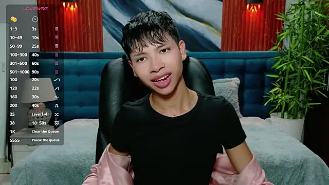 Snapshot of dilan_911 chatting on January 8, 2026, 6:21 pm dilan 911 online show from January 8, 2026, 6:21 pm