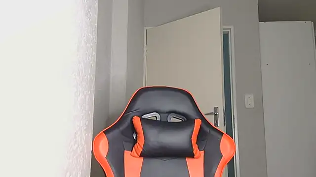 Snapshot of Ballenciaa chatting on November 1, 2025, 7:05 pm Ballenciaa online show from November 1, 2025, 7:05 pm