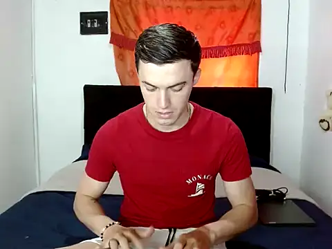 Snapshot of Ken_bigcock77 chatting on September 25, 2025, 6:11 pm Ken bigcock77 online show from September 25, 2025, 6:11 pm