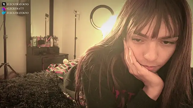 Snapshot of alexxatokyo chatting on February 6, 2026, 7:45 am alexxatokyo online show from February 6, 2026, 7:45 am