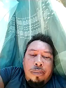 Snapshot of dsvrsa chatting on November 9, 2025, 3:32 pm dsvrsa online show from November 9, 2025, 3:32 pm