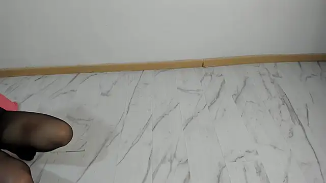 naia cox online show from January 17, 2026, 3:44 am