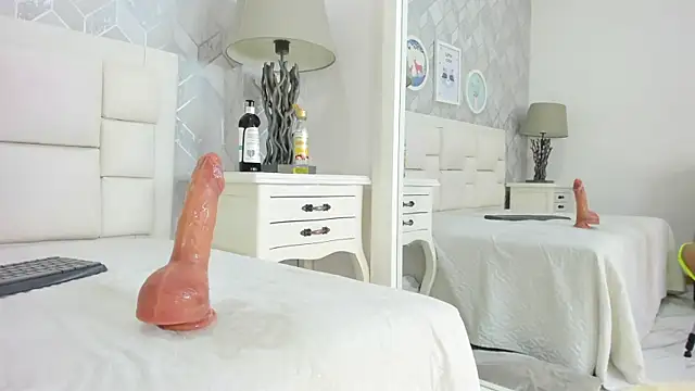 naia cox online show from March 27, 2026, 8:26 am