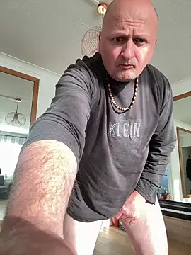Attila120 online show from June 10, 2026, 5:28 am