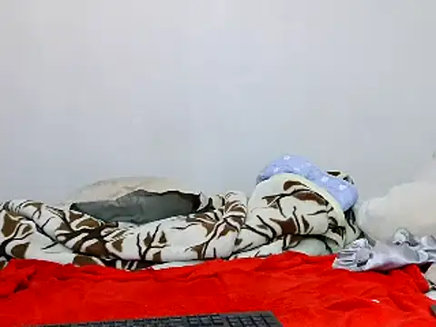 bustydivaxx21 online show from November 10, 2025, 10:31 pm