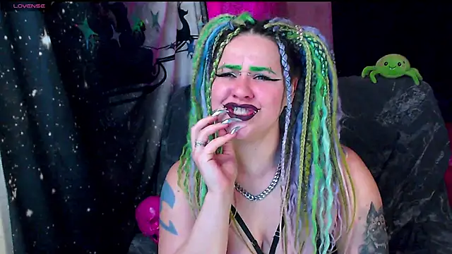 Snapshot of NeonNectar_ chatting on January 16, 2026, 6:34 pm NeonNectar online show from January 16, 2026, 6:34 pm