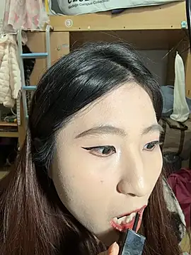 Snapshot of ououlovelove chatting on February 1, 2026, 8:57 am ououlovelove online show from February 1, 2026, 8:57 am