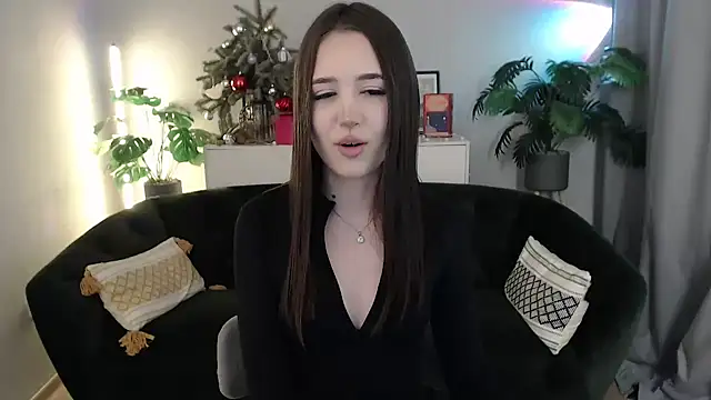 Snapshot of BlackEyesGirl chatting on January 12, 2026, 6:40 am BlackEyesGirl online show from January 12, 2026, 6:40 am