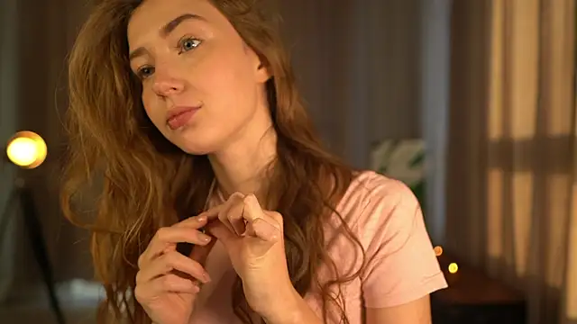 DeeannaBoera online show from October 27, 2025, 4:16 am