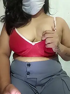 Snapshot of Sakshi4u chatting on November 27, 2025, 6:37 am Sakshi4u online show from November 27, 2025, 6:37 am