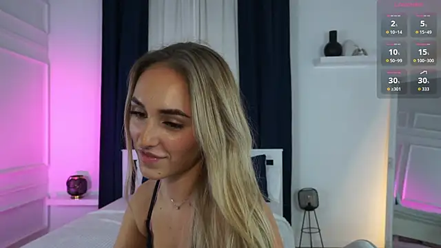 LenaaStar online show from December 18, 2025, 4:13 pm