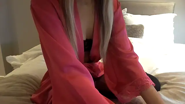 Snapshot of izabellaxoxo chatting on January 11, 2026, 11:15 am izabellaxoxo online show from January 11, 2026, 11:15 am