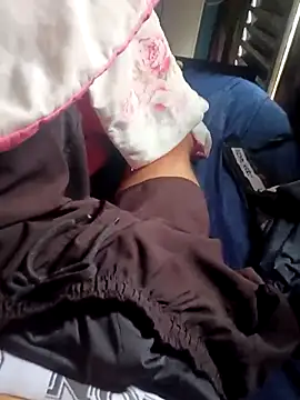 Snapshot of morenosfd069 chatting on December 14, 2025, 10:20 am morenosfd069 online show from December 14, 2025, 10:20 am