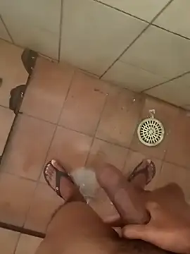 Snapshot of morenosfd069 chatting on December 15, 2025, 10:30 am morenosfd069 online show from December 15, 2025, 10:30 am