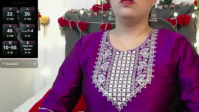 IndraKaur  online show from April 1, 2026, 12:06 pm