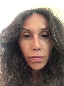 sundayvalen21 online show from September 18, 2025, 1:13 pm