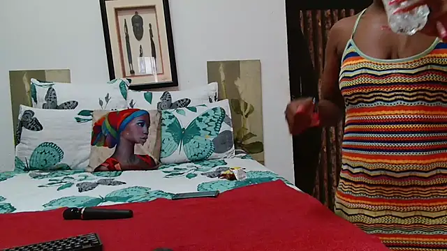 CandyNaynay online show from November 28, 2025, 5:43 am