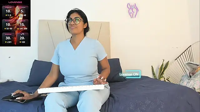  Miaa khalifa  online show from September 22, 2025, 11:56 am