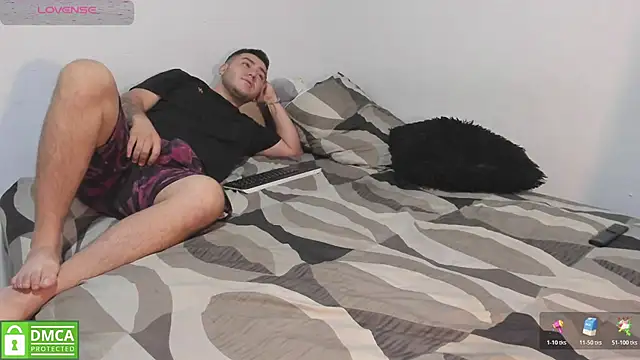 Snapshot of DirtySoulmates chatting on February 19, 2026, 11:28 am DirtySoulmates online show from February 19, 2026, 11:28 am