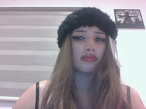 Snapshot of ckimiku chatting on September 28, 2025, 4:40 am ckimiku online show from September 28, 2025, 4:40 am