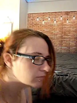 Snapshot of queenpeaches121 chatting on November 15, 2025, 12:41 am queenpeaches121 online show from November 15, 2025, 12:41 am