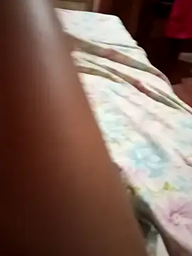 Snapshot of littlebunnySL chatting on February 12, 2026, 3:01 am littlebunnySL online show from February 12, 2026, 3:01 am