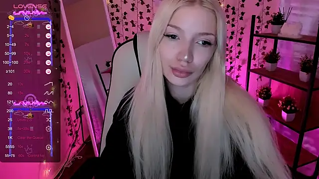 AnyaTaylor  online show from May 26, 2026, 2:18 am