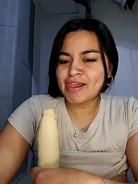 Snapshot of Llizxxy chatting on February 15, 2026, 4:53 am Llizxxy online show from February 15, 2026, 4:53 am