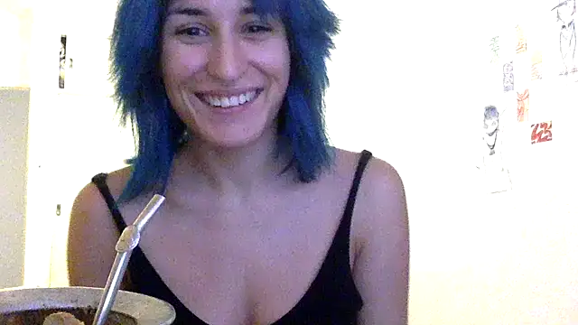 kendrafarq online show from January 12, 2026, 2:22 pm