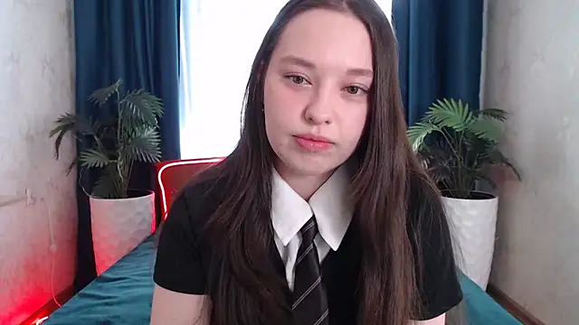 Snapshot of PureLedy chatting on April 18, 2026, 12:58 am PureLedy online show from April 18, 2026, 12:58 am