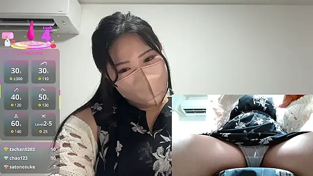 Snapshot of ___momo___0717 chatting on September 11, 2025, 3:01 pm    momo   0717 online show from September 11, 2025, 3:01 pm