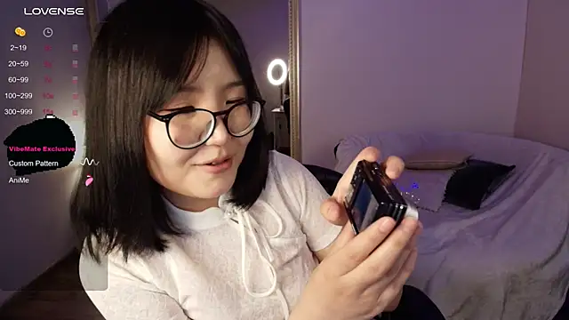 Snapshot of Erikawai chatting on September 14, 2025, 2:44 am Erikawai online show from September 14, 2025, 2:44 am