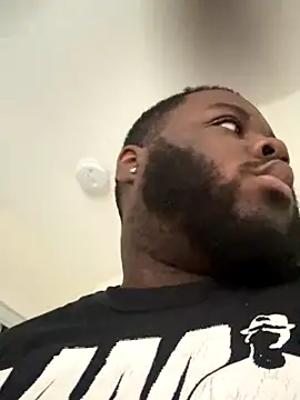 mistermidnightsnack online show from November 14, 2025, 9:46 pm