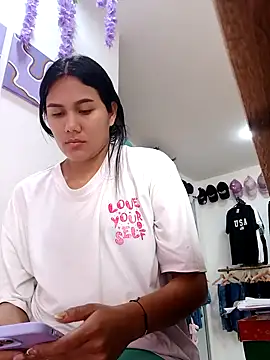 burbuja02 online show from October 8, 2025, 2:47 pm