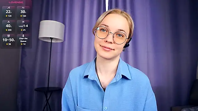 Snapshot of EdaKirkIin chatting on September 30, 2025, 6:18 am EdaKirkIin online show from September 30, 2025, 6:18 am