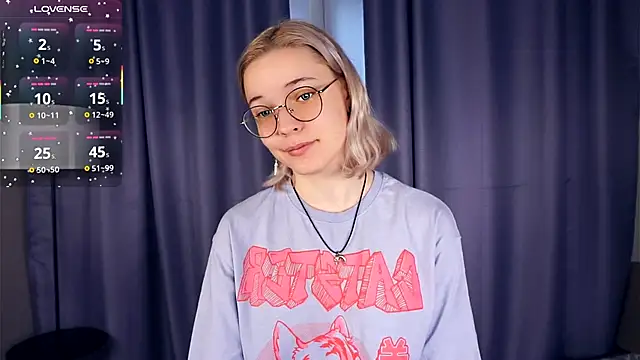 Snapshot of EdaKirkIin chatting on October 29, 2025, 5:20 am EdaKirkIin online show from October 29, 2025, 5:20 am